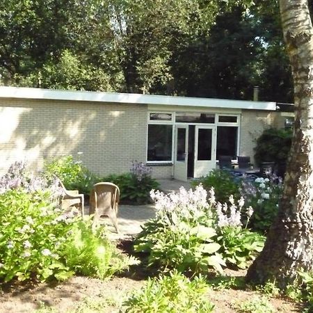 Luxe Recreatiebungalow 젤험 외부 사진