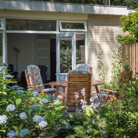 Luxe Recreatiebungalow 젤험 외부 사진